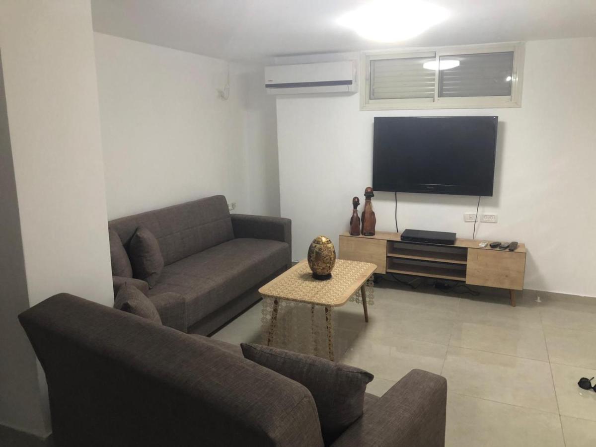 Ferienwohnung סויטת נינה Bet Sheʼan Exterior foto